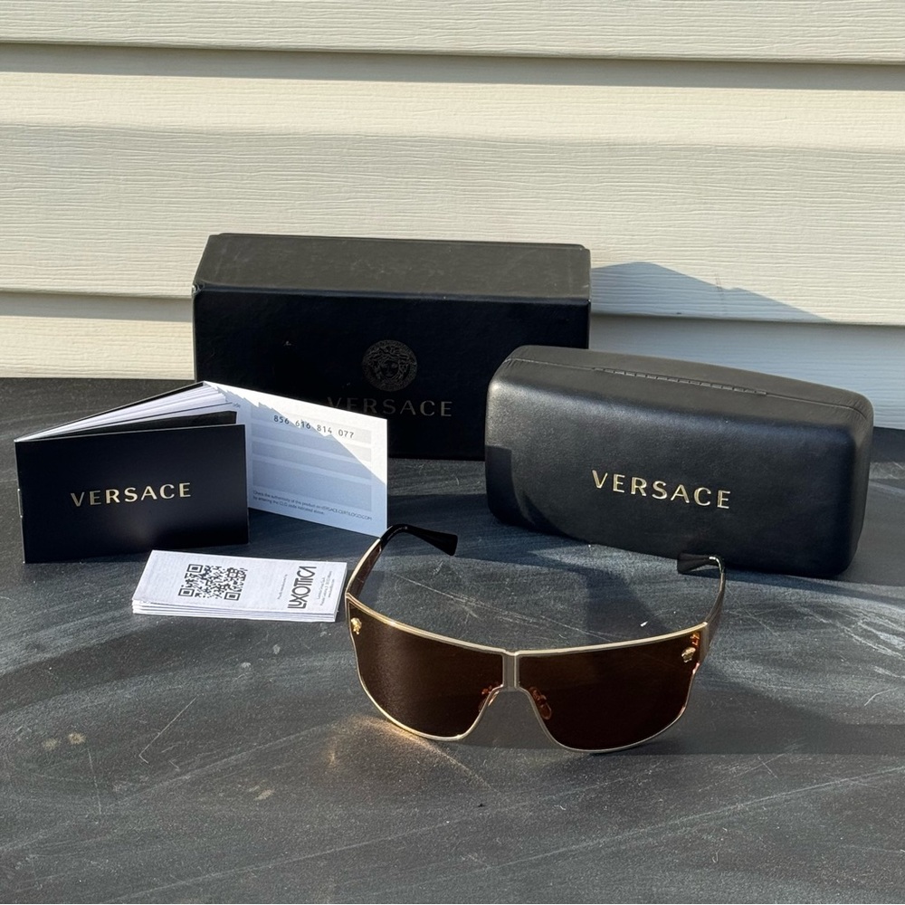 Versace Shield Sunglasses Gold Brown Medusa Italy VE 2206 - Picture 4 of 16